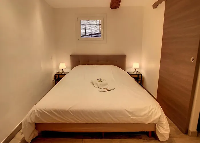 1 bedroom Forville, 4 min Palais,Plages,Croisette